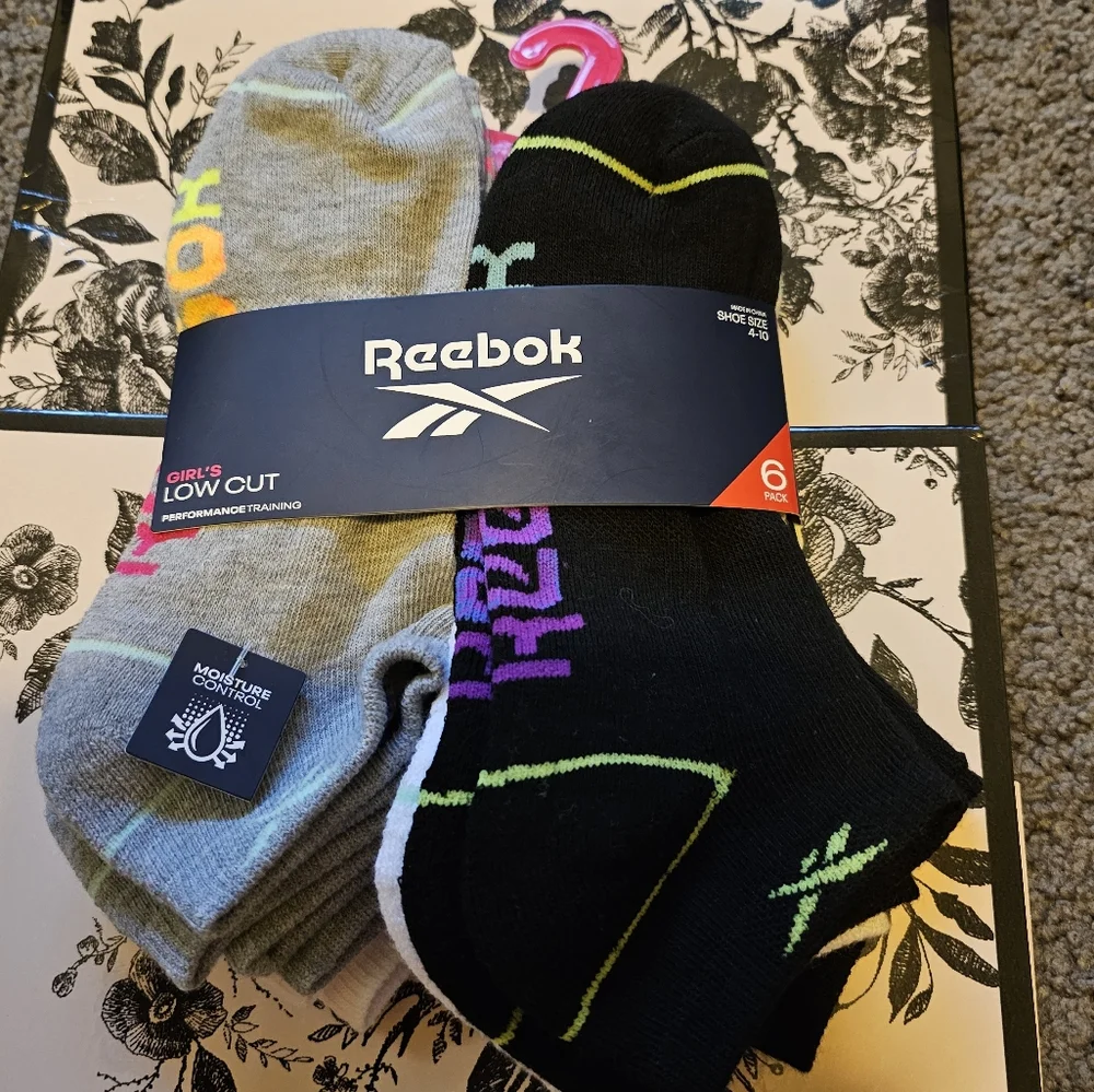 Reebok girls low cut performance training 6  pairs  pack  socks